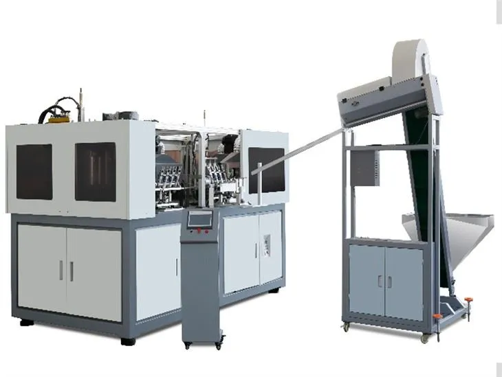 省エネペットボトルブロー成形機